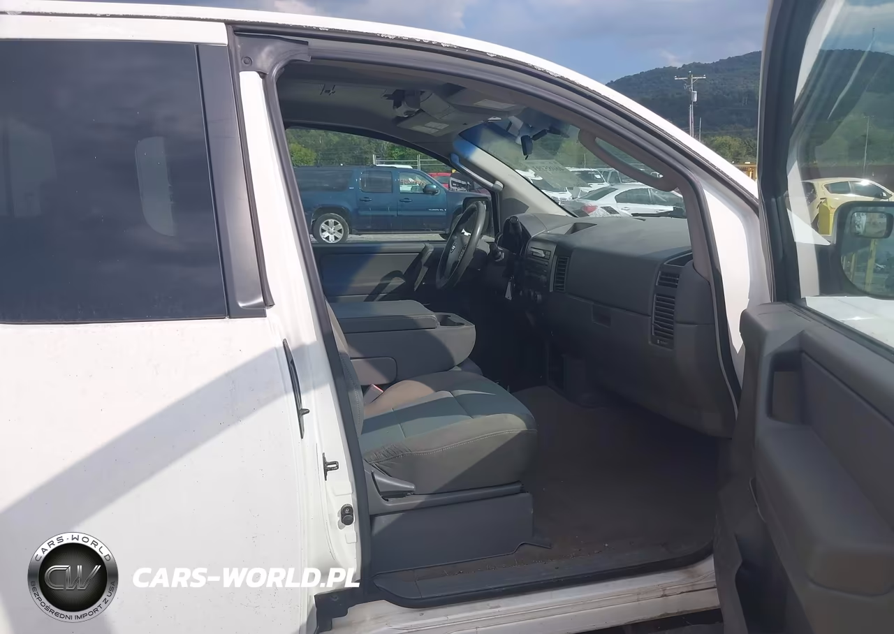 2005 Nissan Titan Xe VIN:1N6BA06BX5N561392 - 5