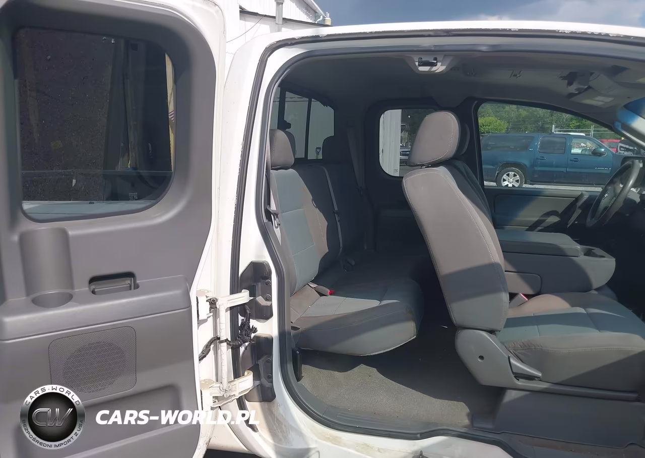2005 Nissan Titan Xe VIN:1N6BA06BX5N561392 - 8