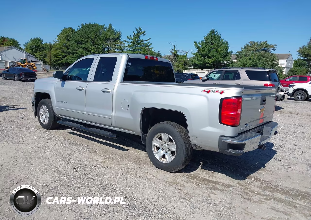 2015 Chevrolet Silverado 1500 1Lt VIN:1GCVKREC1FZ221182 - 3