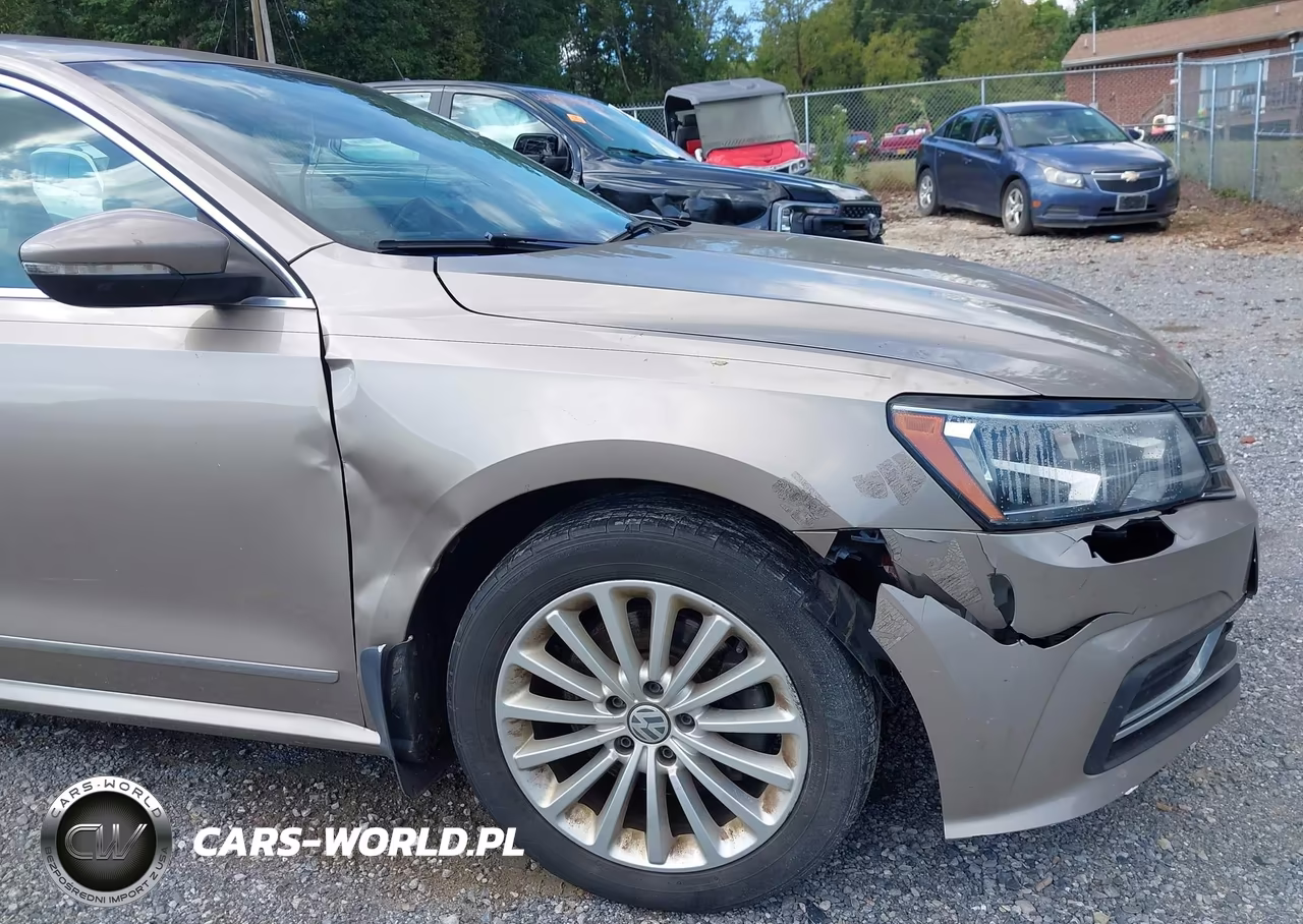 2016 Volkswagen Passat 1.8T Se VIN:1VWBT7A32GC016336 - 13