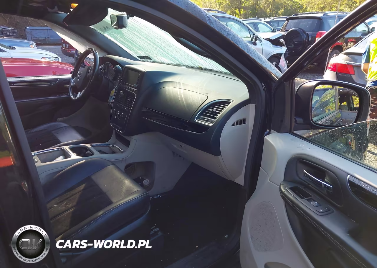 2018 Dodge Grand Caravan Sxt VIN:2C4RDGCG8JR248680 - 5
