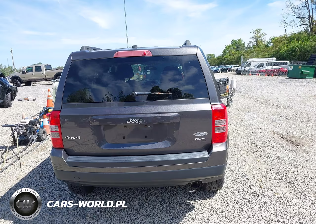 2015 Jeep Patriot High Altitude Edition VIN:1C4NJRFB8FD271051 - 16