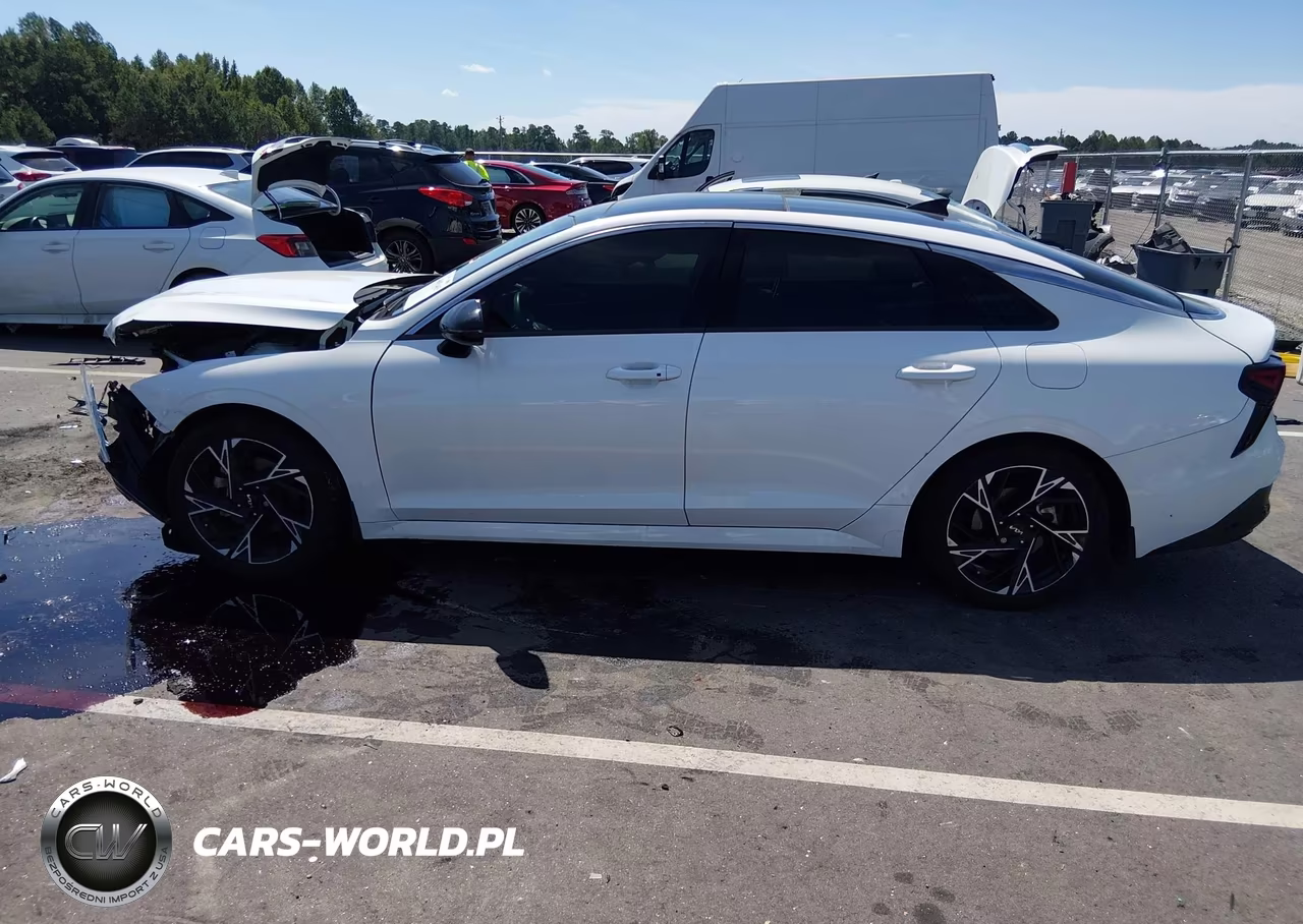2025 Kia K5 Gt-Line VIN:KNAG64J70S5298763 - 15