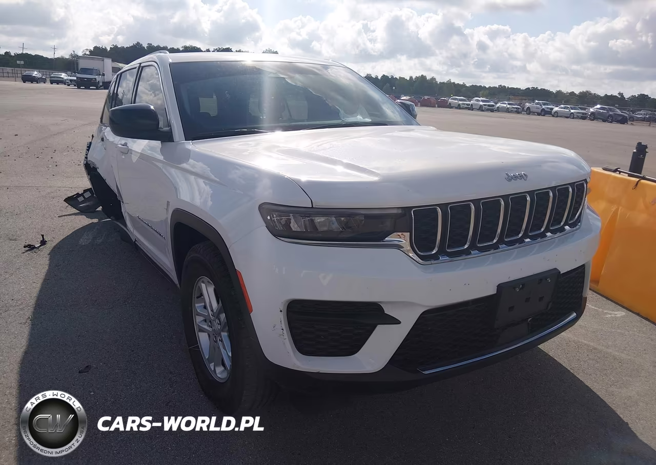 2023 Jeep Grand Cherokee Laredo 4X2 – zdjęcie 1 z 11