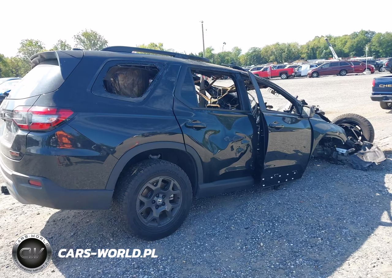 2025 Honda Pilot Trailsport VIN:5FNYG1H69SB170049 - 4