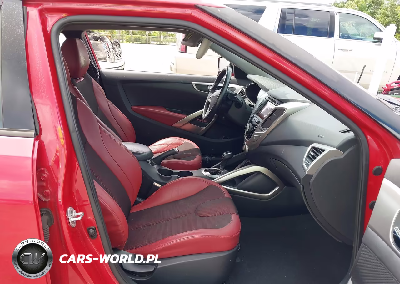 2012 Hyundai Veloster Base W-Red-Black VIN:KMHTC6AD5CU077934 - 5