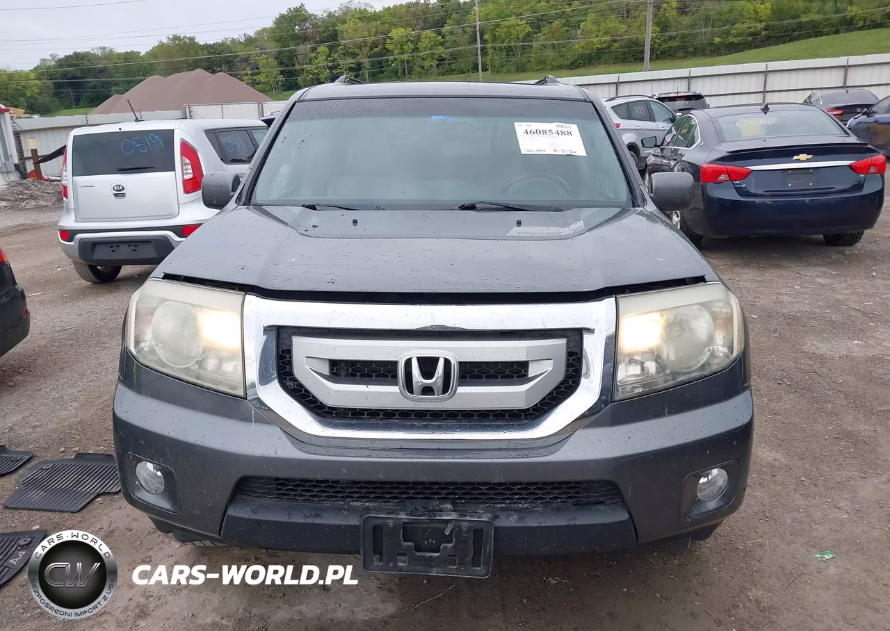 2011 Honda Pilot Touring VIN:5FNYF4H98BB074640 - 12