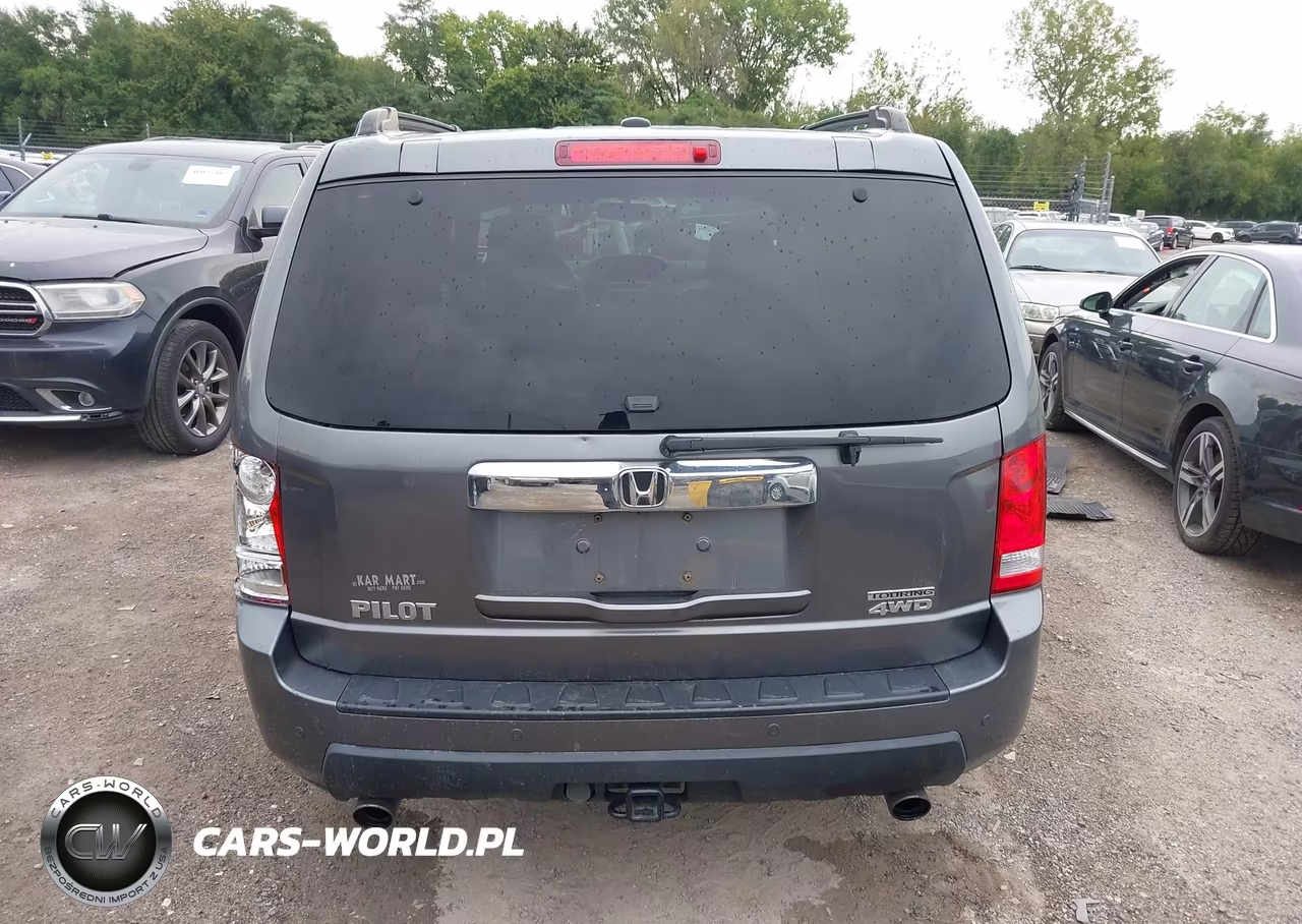 2011 Honda Pilot Touring VIN:5FNYF4H98BB074640 - 16