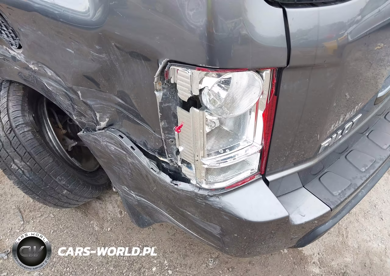 2011 Honda Pilot Touring VIN:5FNYF4H98BB074640 - 18