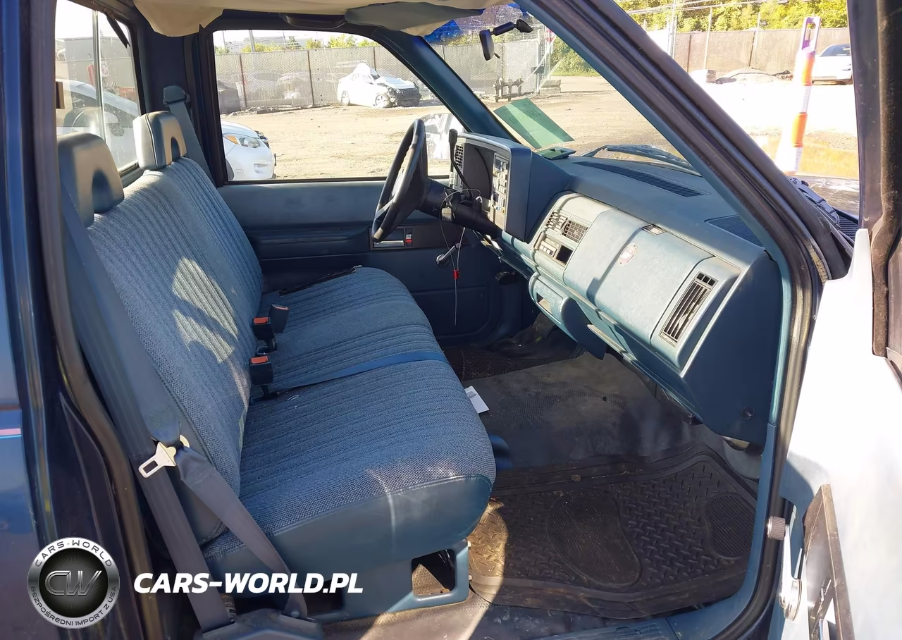 1994 Chevrolet Gmt-400 C1500 VIN:1GCEC14Z2RZ211382 - 5