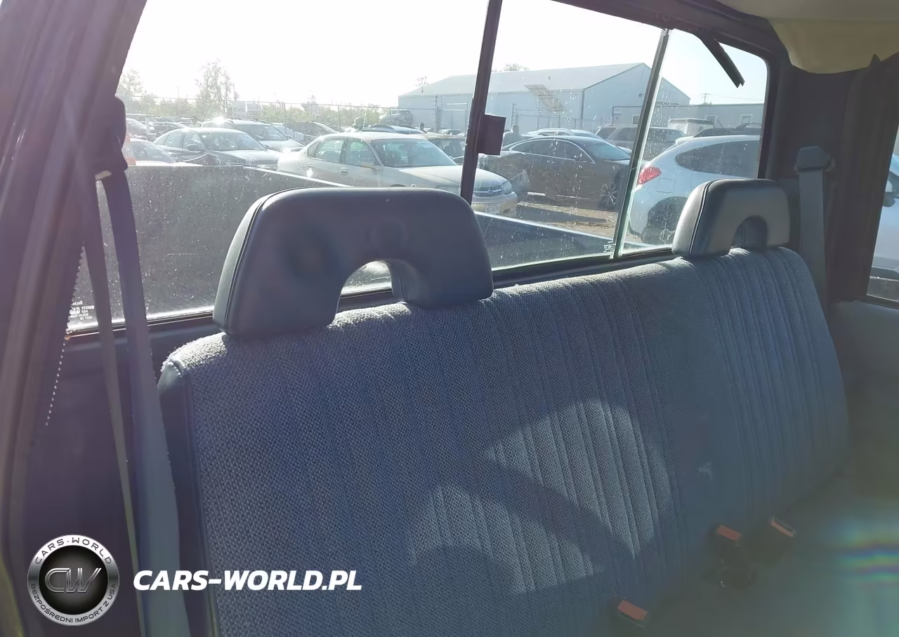 1994 Chevrolet Gmt-400 C1500 VIN:1GCEC14Z2RZ211382 - 8