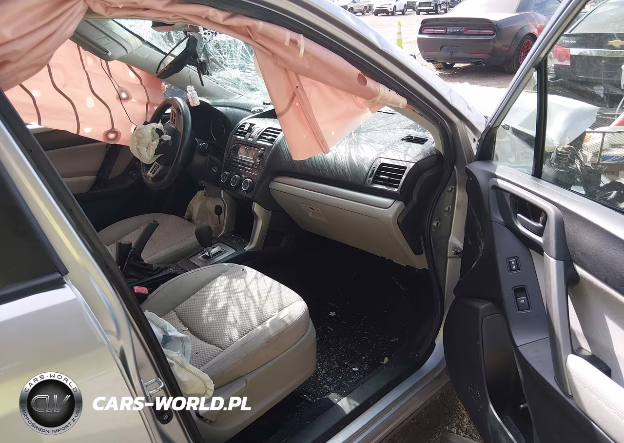 2014 Subaru Forester 2.5I Premium VIN:JF2SJAEC6EH483969 - 5