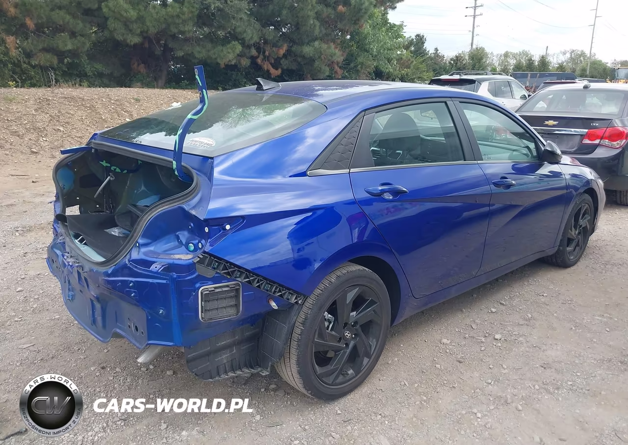 2026 Hyundai Elantra Sel Sport Premium VIN:KMHLS4DG2TU109395 - 4