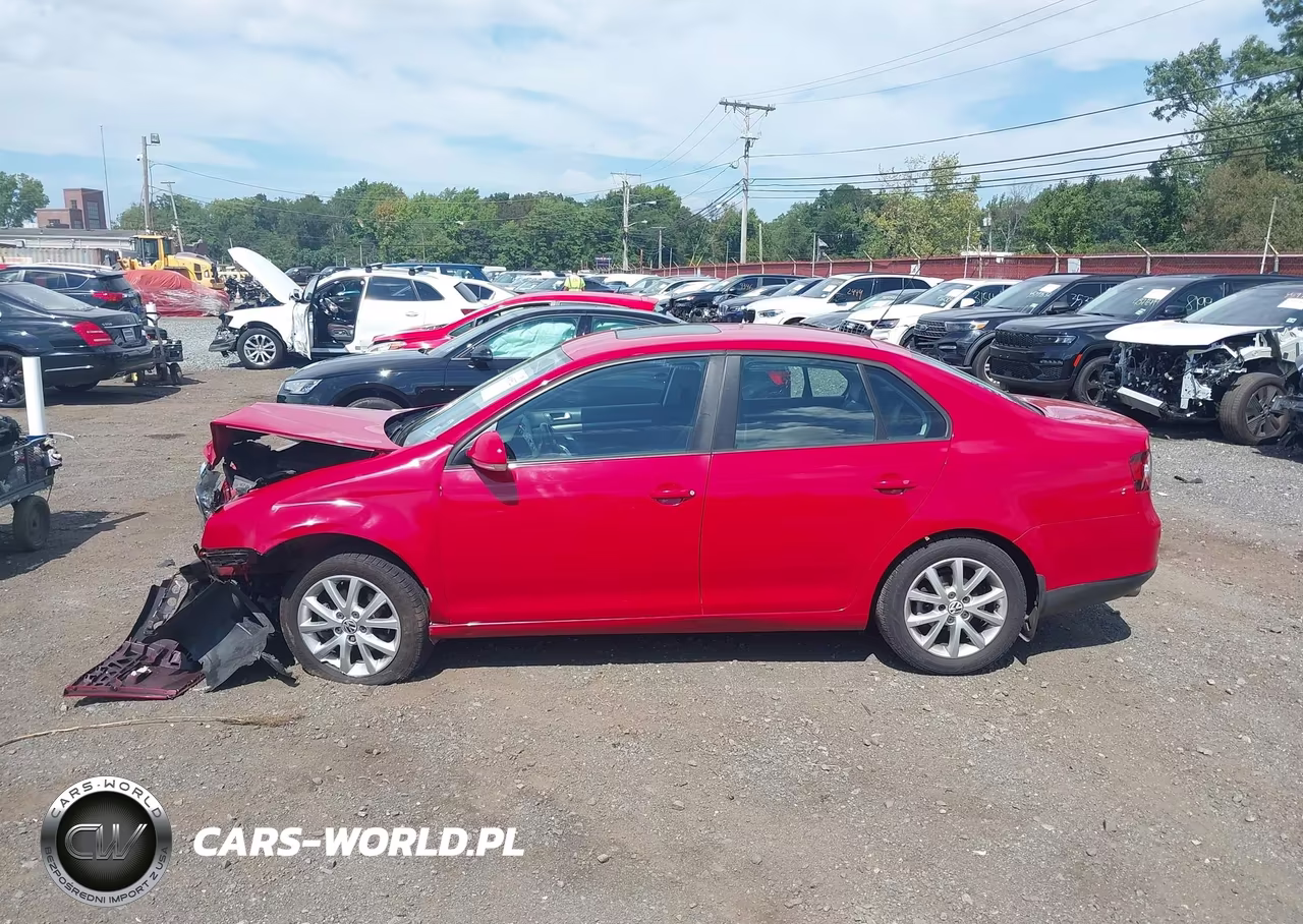 2010 Volkswagen Jetta Limited Edition VIN:3VWRZ7AJXAM145362 - 14