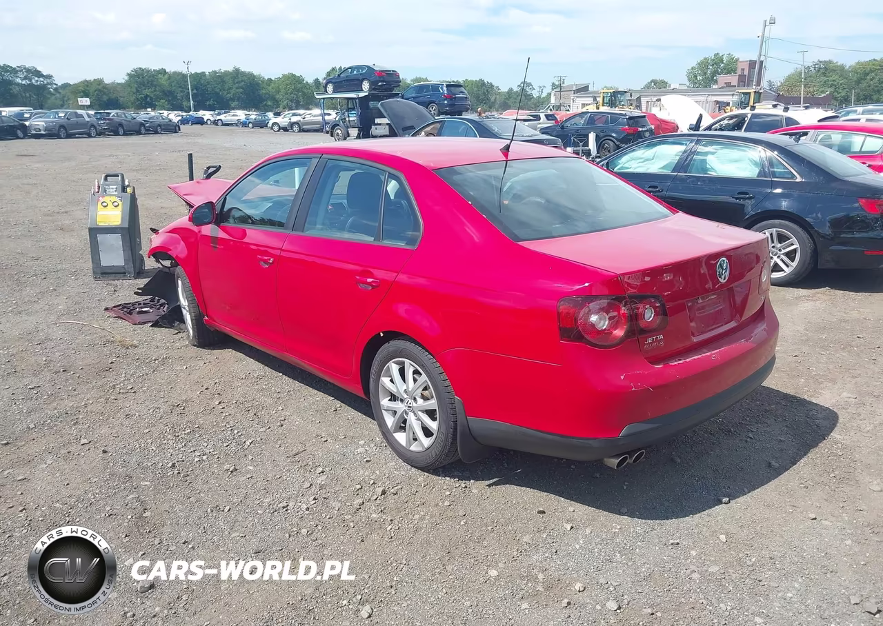 2010 Volkswagen Jetta Limited Edition VIN:3VWRZ7AJXAM145362 - 3