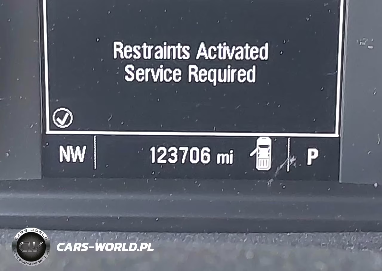 2022 Chevrolet Silverado 1500 2Wd Short Bed Custom VIN:1GCPABEK4NZ561354 - 15