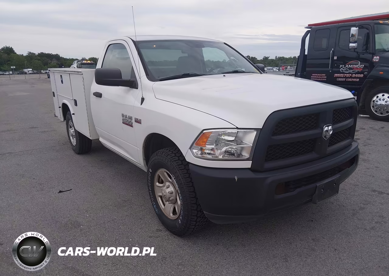 2018 Ram 2500 Tradesman 4X2 8' Box – zdjęcie 1 z 16