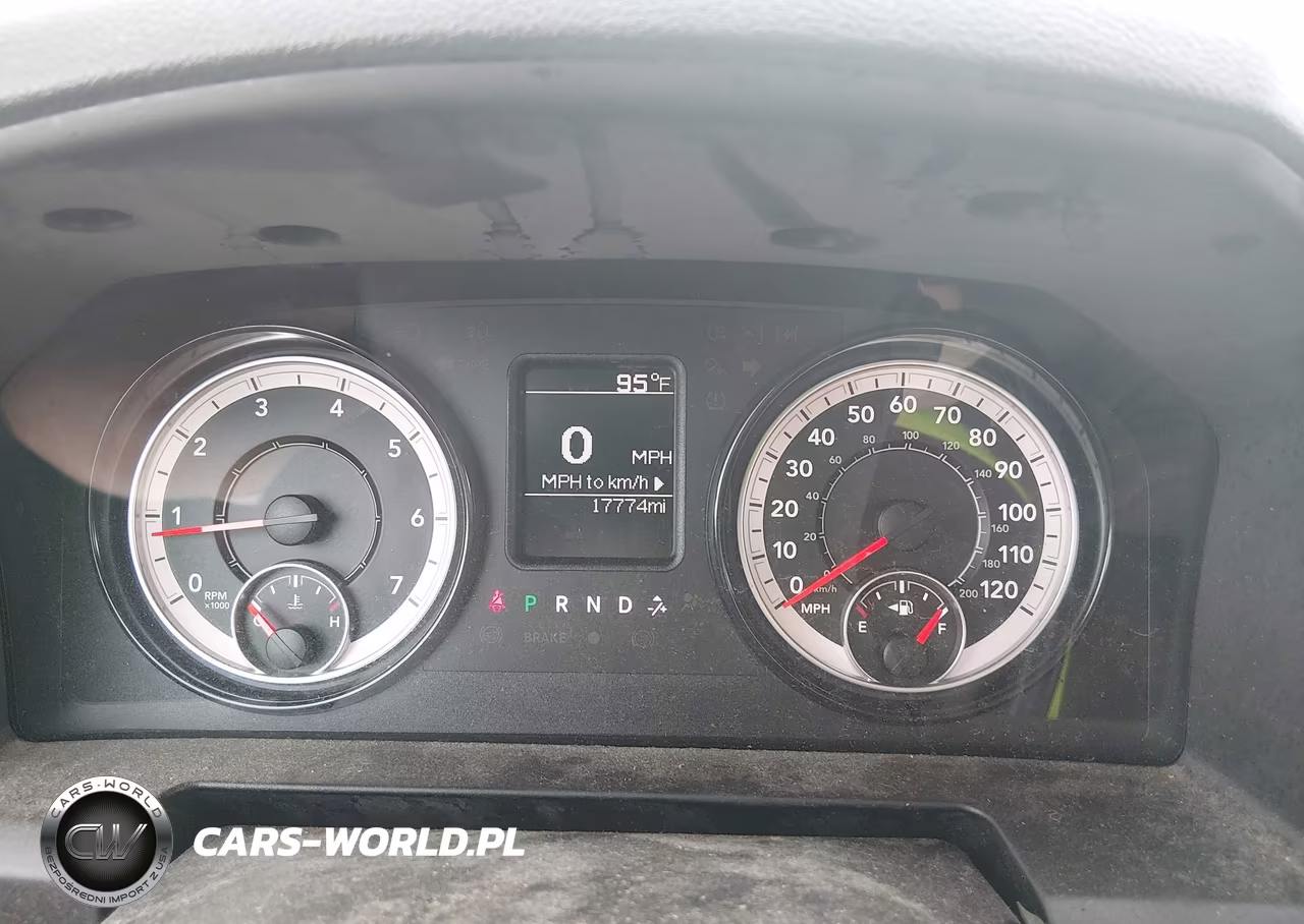 2018 Ram 2500 Tradesman 4X2 8' Box VIN:3C7WR4AJ9JG312994 - 7