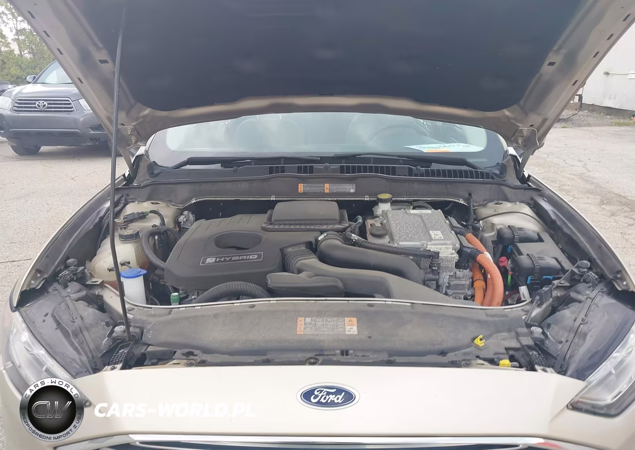 2018 Ford Fusion Hybrid S VIN:3FA6P0UU4JR142362 - 10