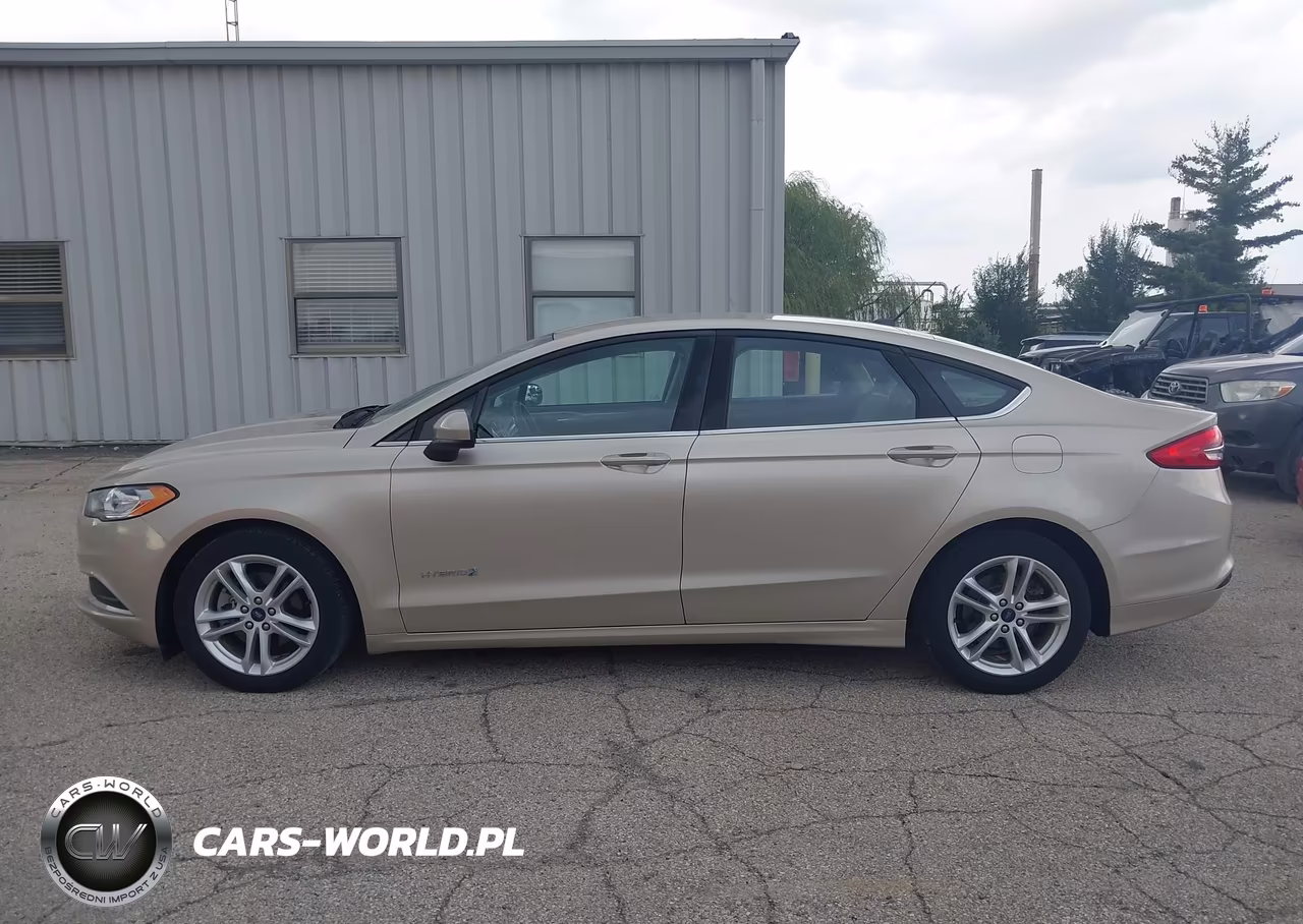 2018 Ford Fusion Hybrid S VIN:3FA6P0UU4JR142362 - 16