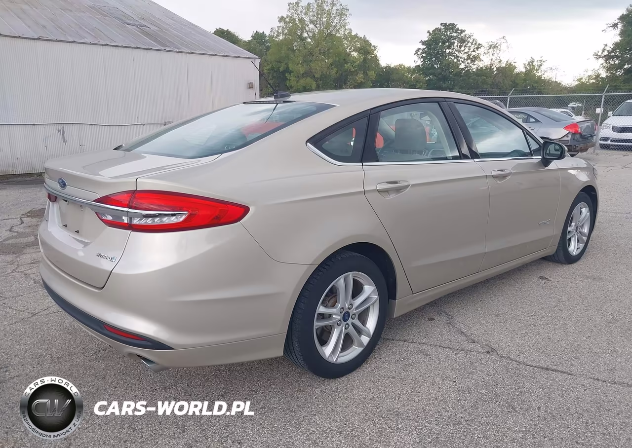 2018 Ford Fusion Hybrid S VIN:3FA6P0UU4JR142362 - 4