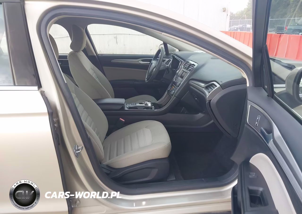 2018 Ford Fusion Hybrid S VIN:3FA6P0UU4JR142362 - 5