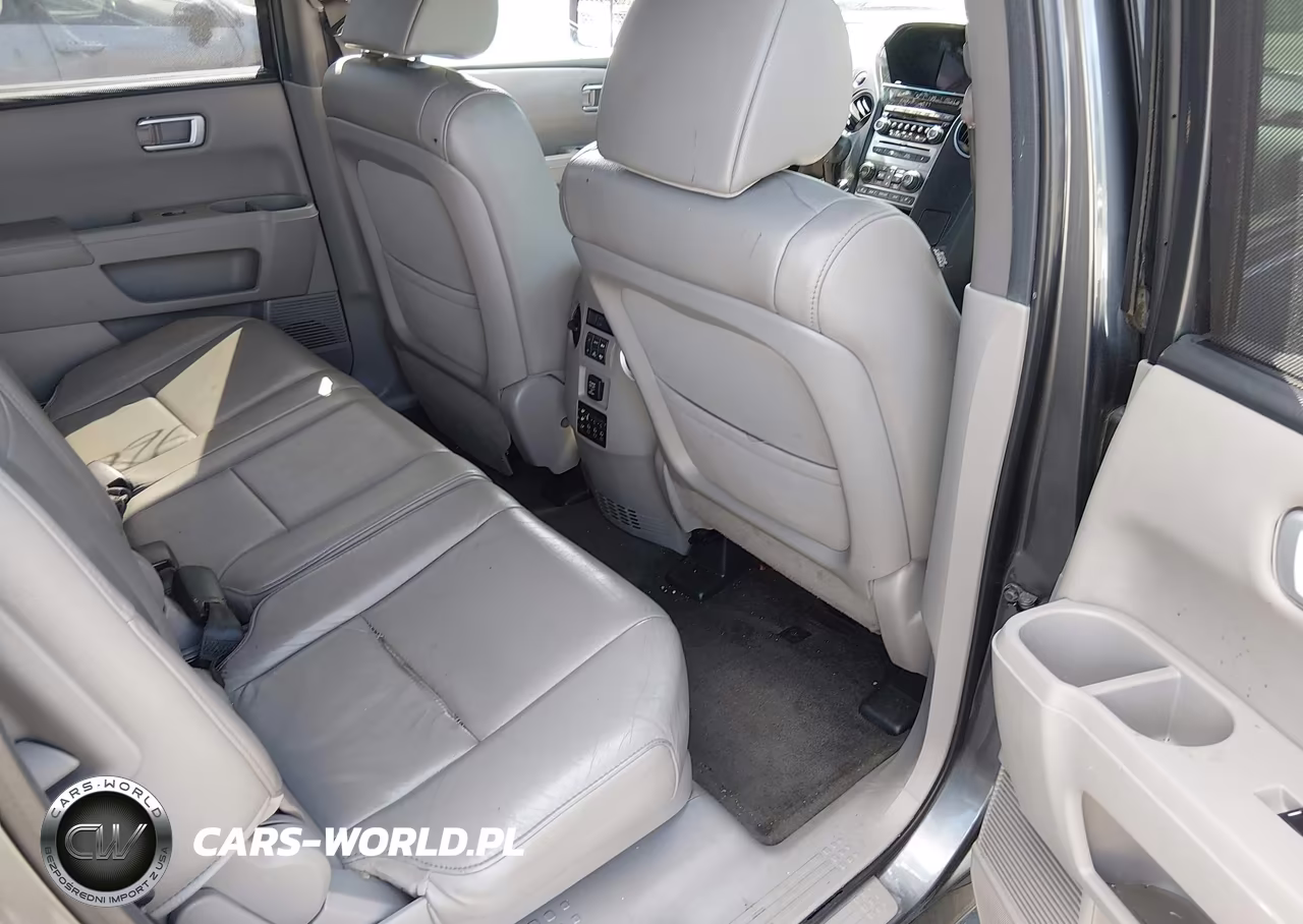 2012 Honda Pilot Touring VIN:5FNYF4H9XCB044086 - 8