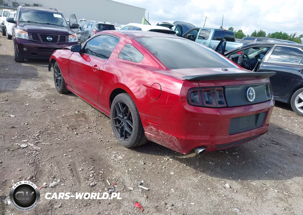 2014 Ford Mustang V6 Premium VIN:1ZVBP8AM5E5236445 - 3