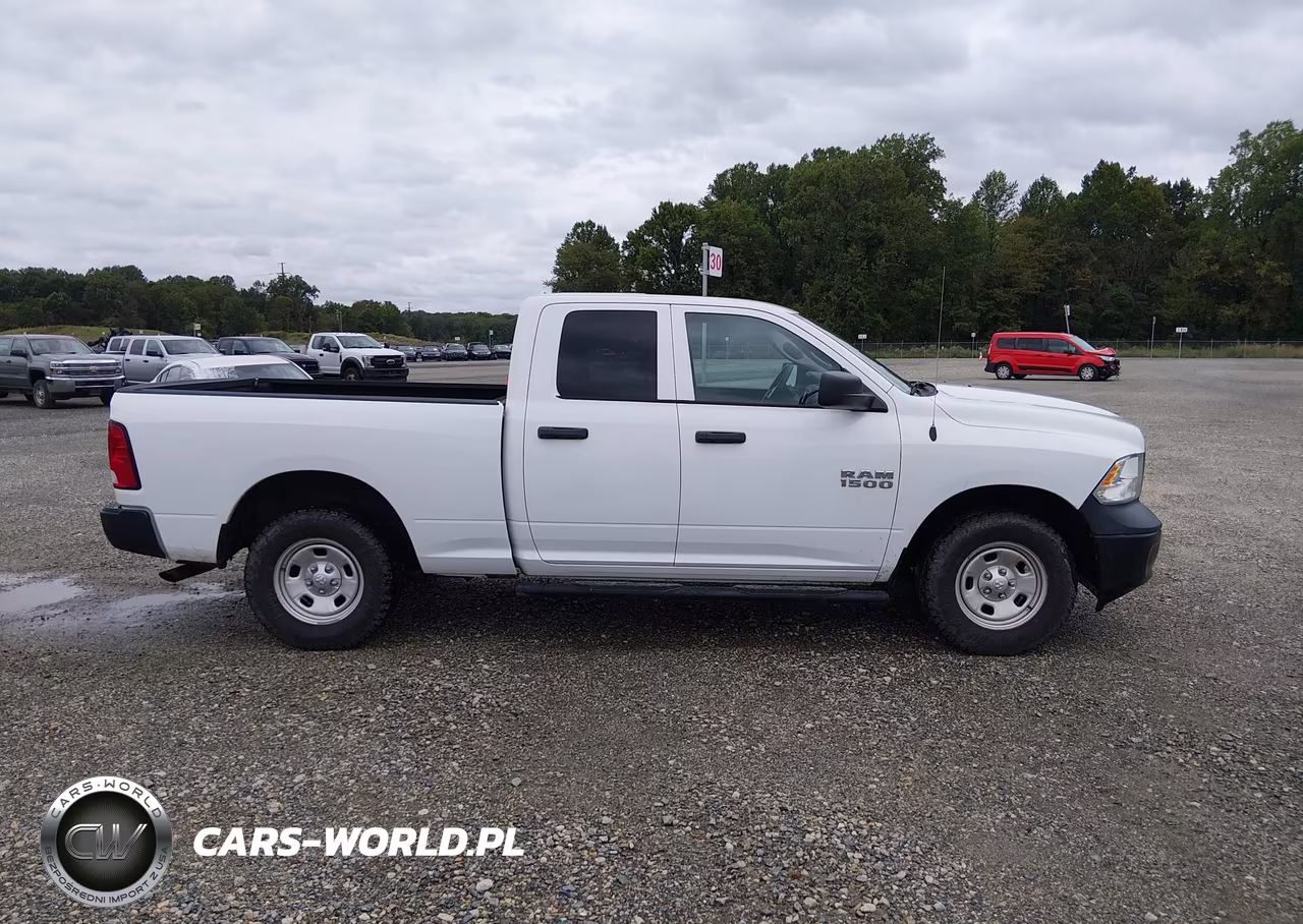 2018 Ram 1500 Tradesman 4X4 6'4 Box VIN:1C6RR7FG3JS326138 - 14