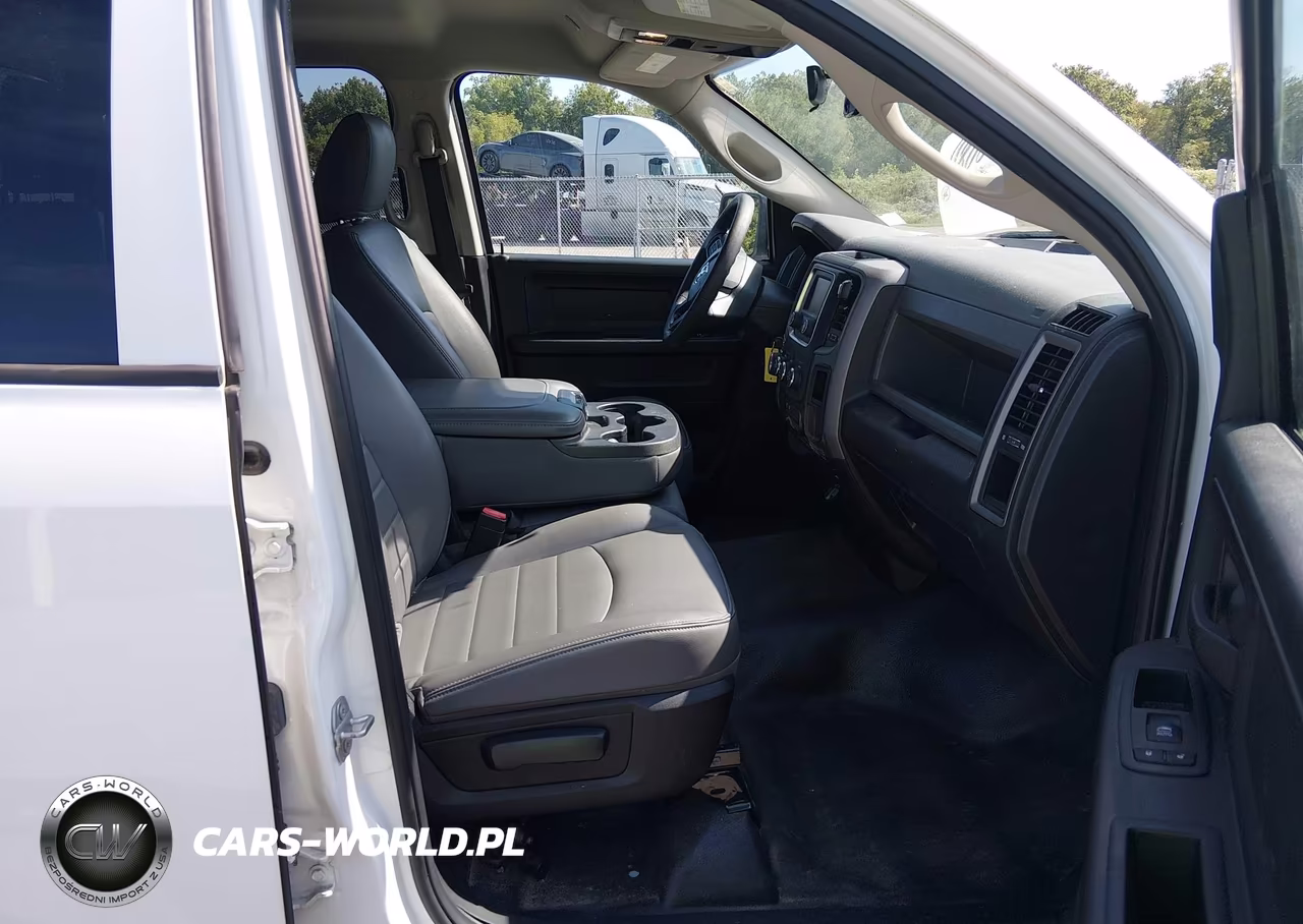 2018 Ram 1500 Tradesman 4X4 6'4 Box VIN:1C6RR7FG3JS326138 - 5