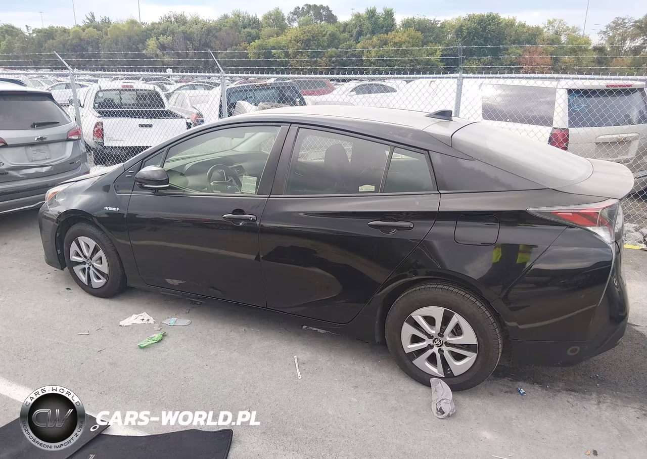 2016 Toyota Prius Two Eco VIN:JTDKARFUXG3027400 - 14
