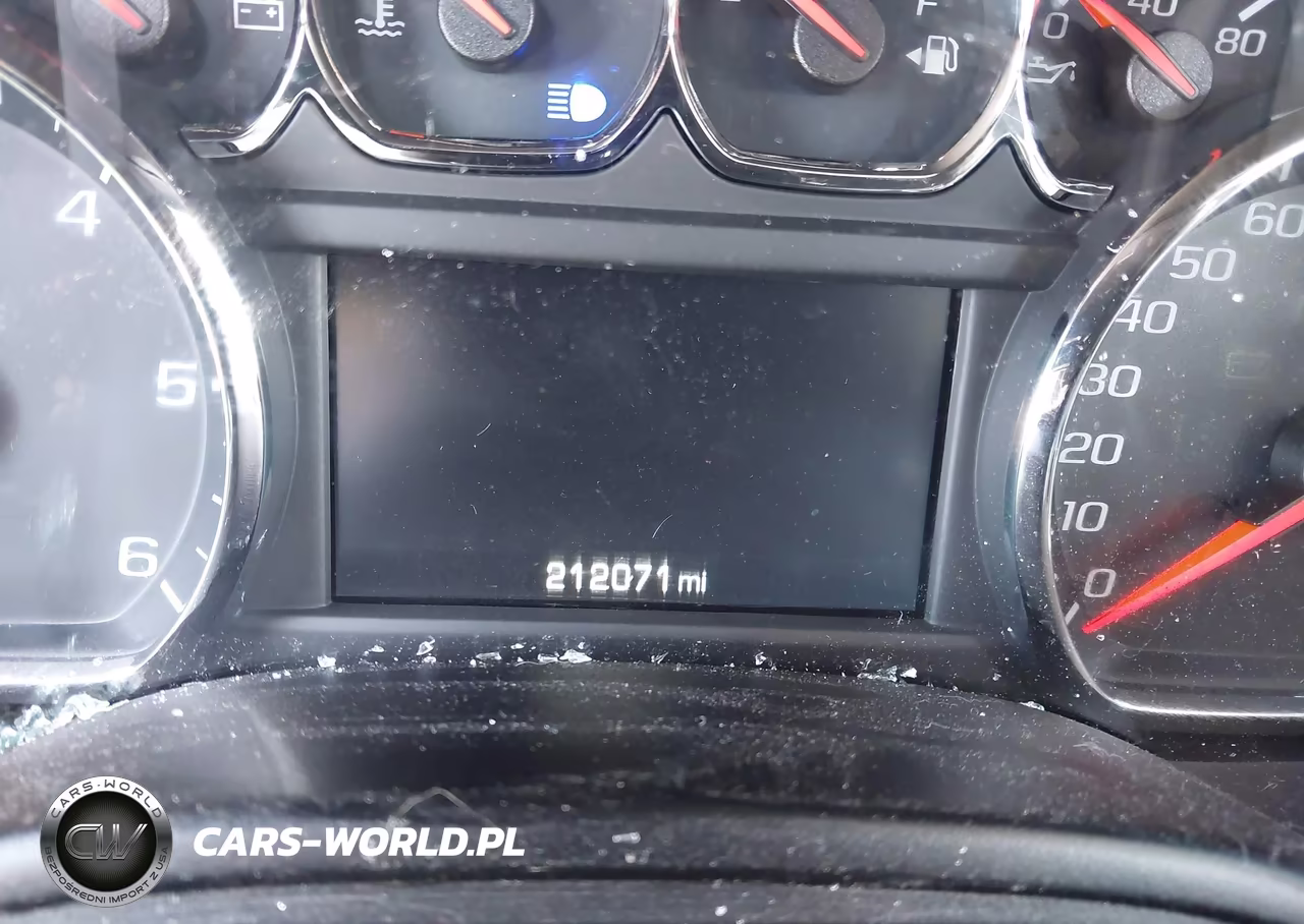2015 Chevrolet Tahoe Lt VIN:1GNSKBKC2FR172466 - 16