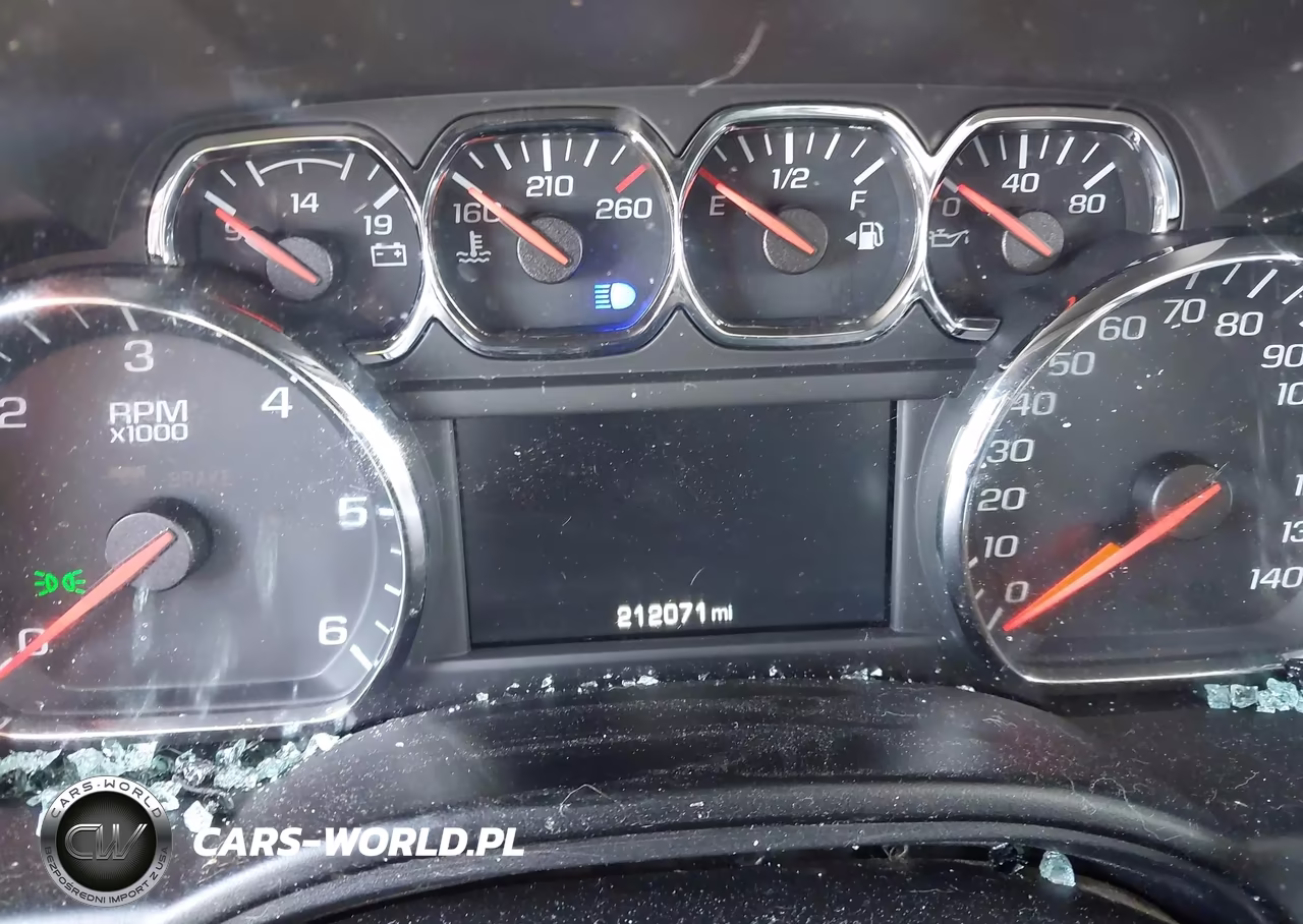 2015 Chevrolet Tahoe Lt VIN:1GNSKBKC2FR172466 - 7