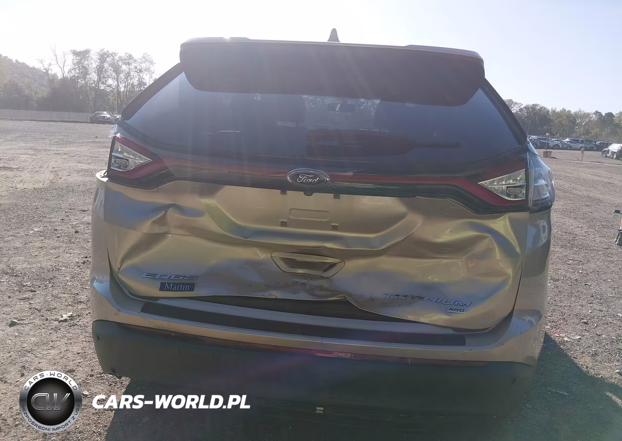2018 Ford Edge Titanium VIN:2FMPK4K87JBB37242 - 17