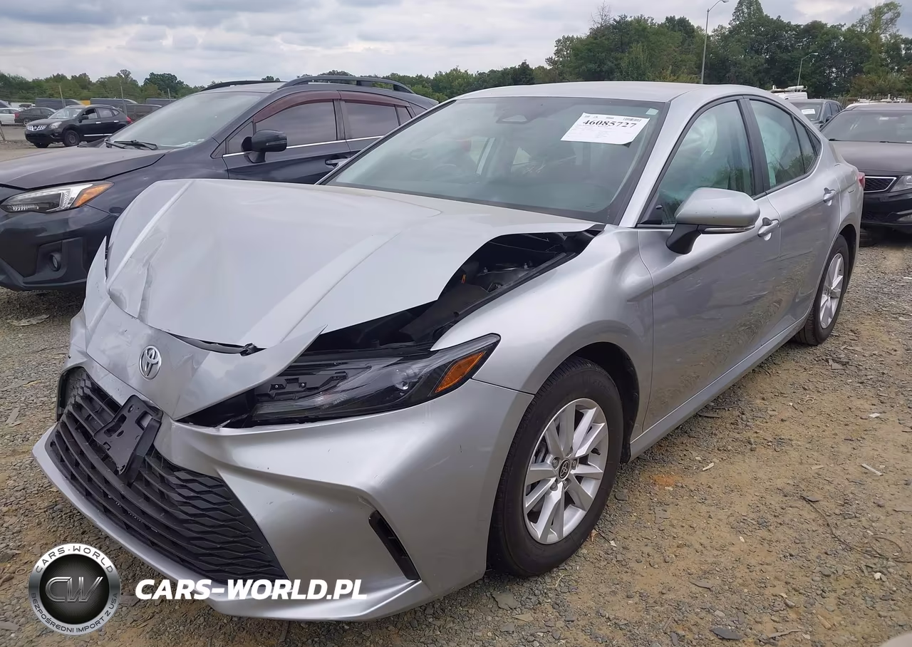2025 Toyota Camry Le VIN:4T1DAACK1SU627606 - 2
