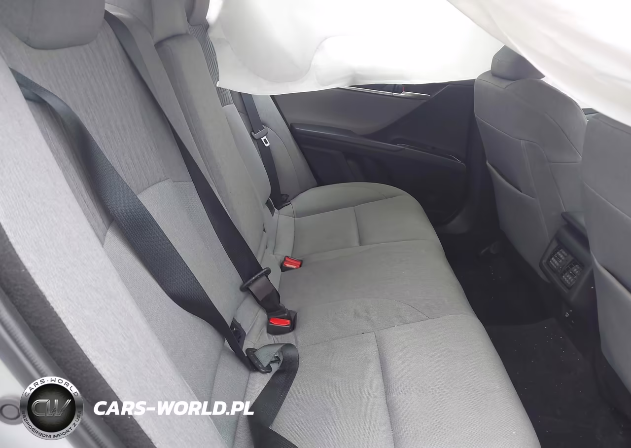 2025 Toyota Camry Le VIN:4T1DAACK1SU627606 - 8