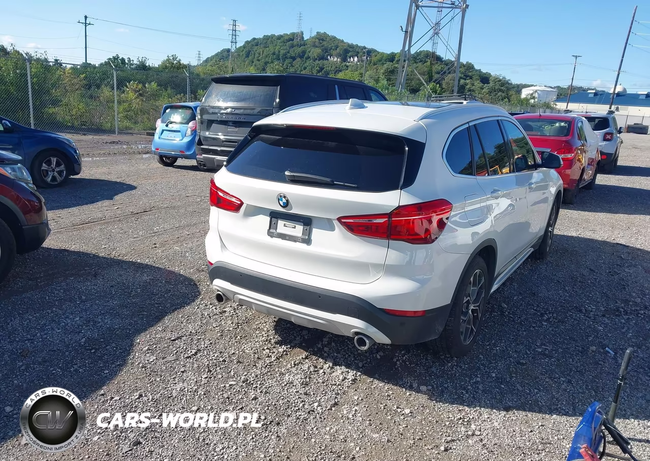 2021 BMW X1 xDrive28I VIN:WBXJG9C05M5U32241 - 4