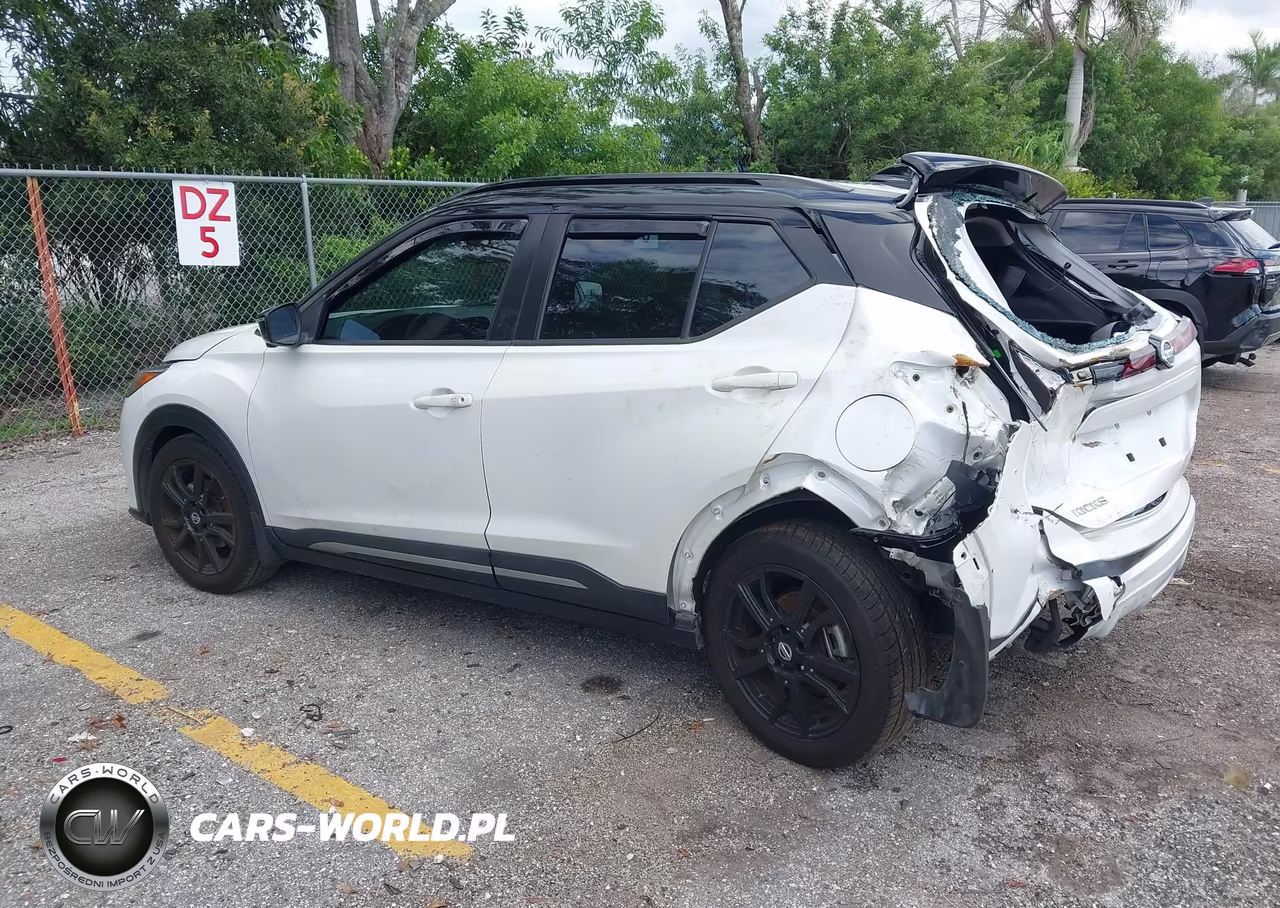 2021 Nissan Kicks Sr Xtronic Cvt VIN:3N1CP5DV9ML525100 - 3