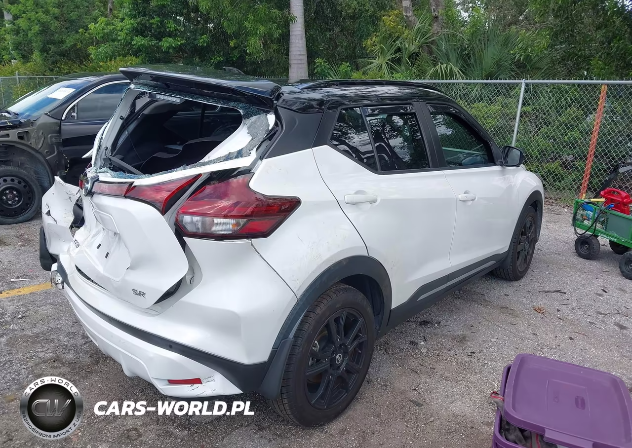 2021 Nissan Kicks Sr Xtronic Cvt VIN:3N1CP5DV9ML525100 - 4