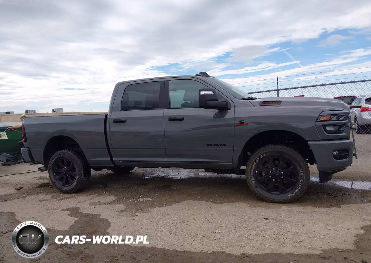 2026 Ram 2500 VIN:3C63R5DL3TG183194 - 14