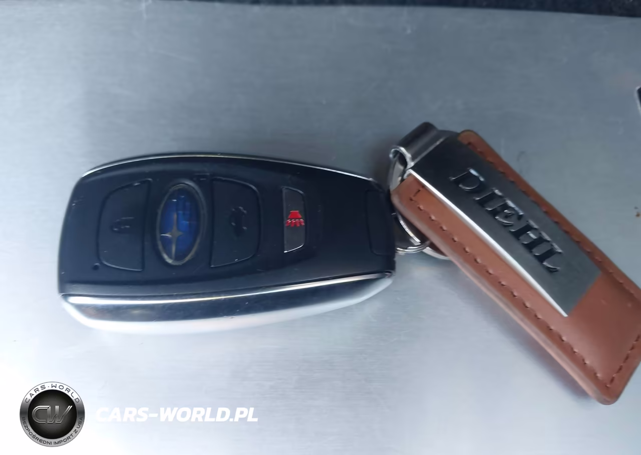 2023 Subaru Forester Touring VIN:JF2SKARC9PH472569 - 11