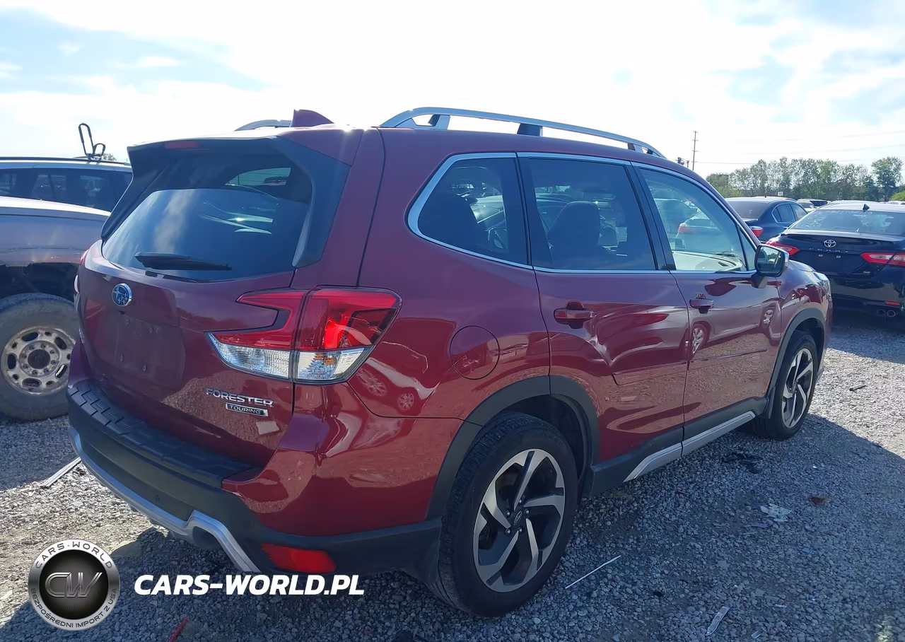 2023 Subaru Forester Touring VIN:JF2SKARC9PH472569 - 4