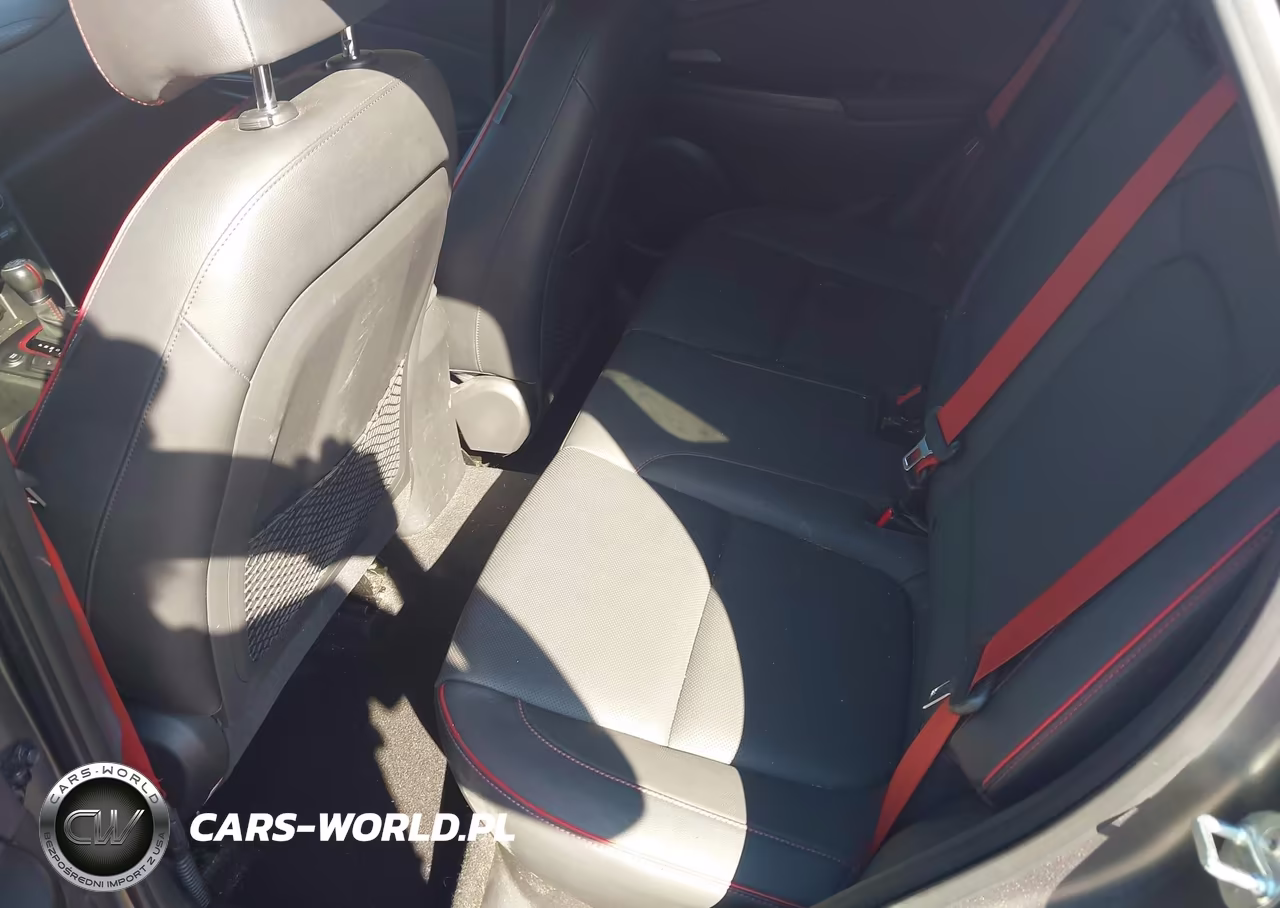 2019 Hyundai Kona Iron Man VIN:KM8K5CA52KU309997 - 8