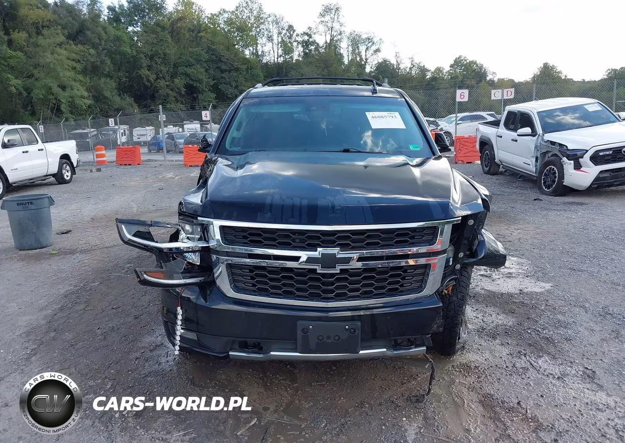 2018 Chevrolet Tahoe Lt VIN:1GNSKBKC5JR272764 - 12