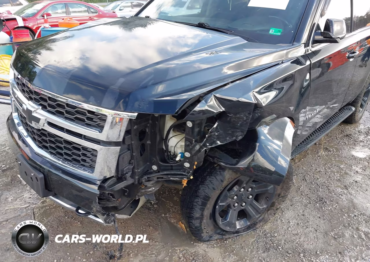 2018 Chevrolet Tahoe Lt VIN:1GNSKBKC5JR272764 - 6