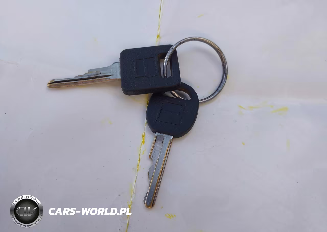 1990 Chevrolet Gmt-400 C1500 VIN:1GCDC14K8LZ142493 - 11