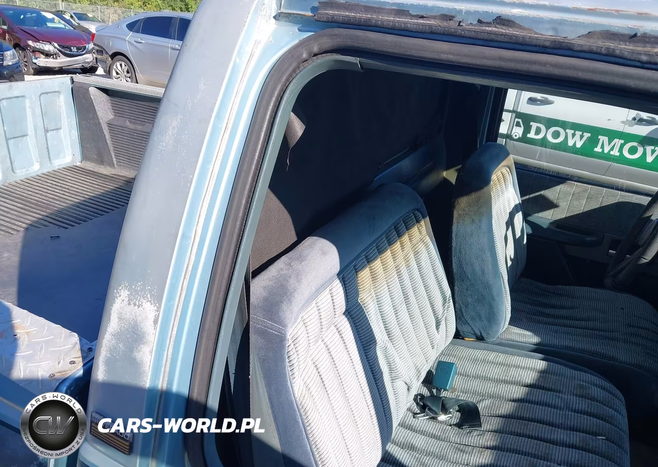 1990 Chevrolet Gmt-400 C1500 VIN:1GCDC14K8LZ142493 - 8
