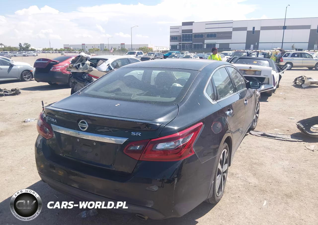 2018 Nissan Altima 2.5 Sr VIN:1N4AL3AP4JC252106 - 4