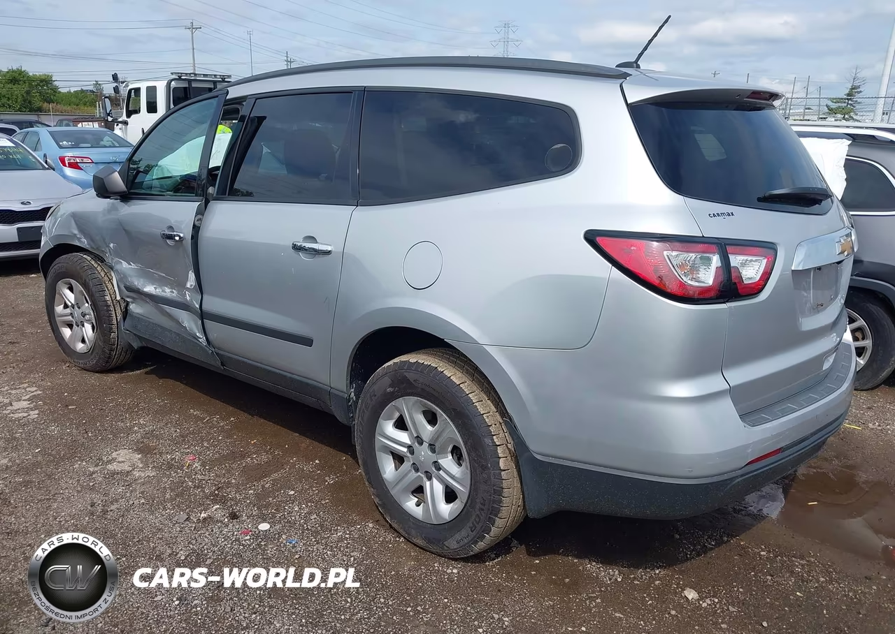 2015 Chevrolet Traverse Ls VIN:1GNKRFKDXFJ188098 - 3