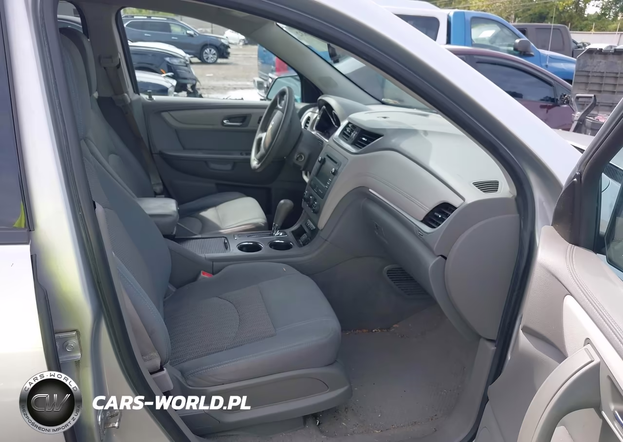 2015 Chevrolet Traverse Ls VIN:1GNKRFKDXFJ188098 - 5